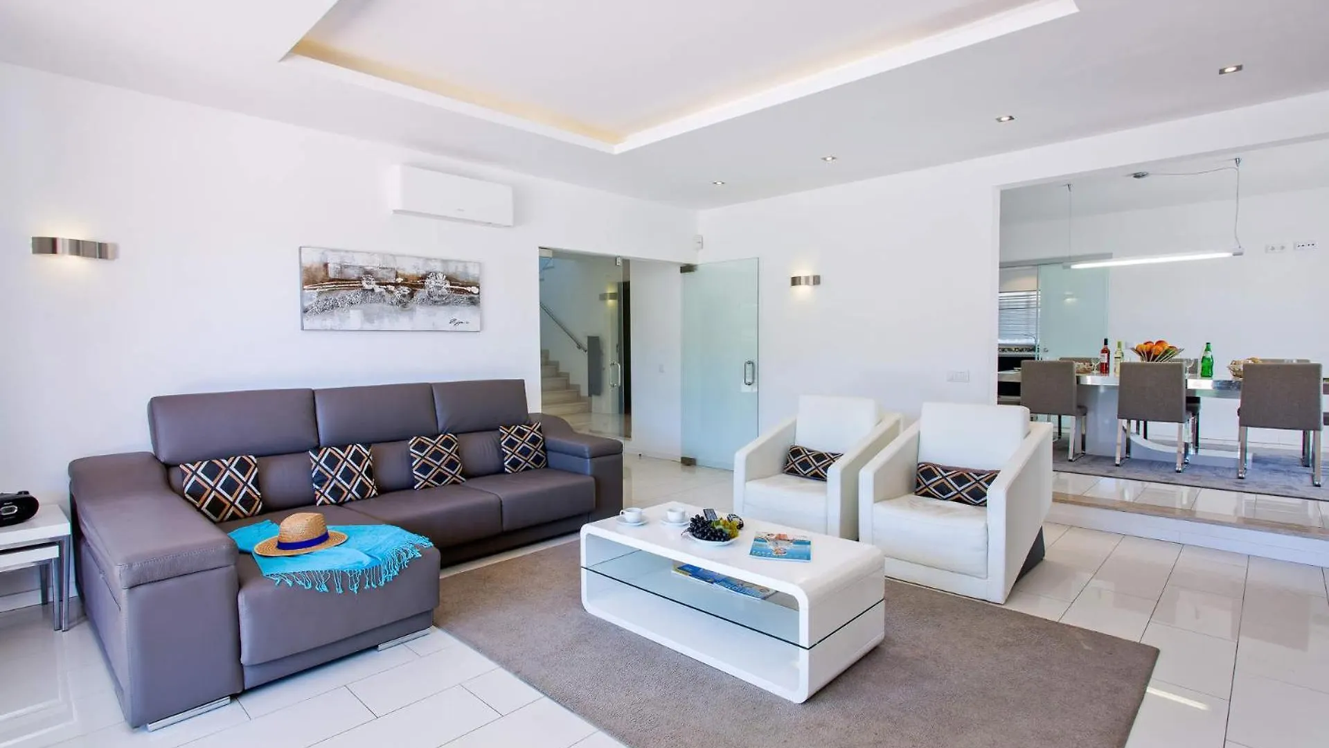 Villa Sandra By Villa Plus Olhos de Agua  Portugal