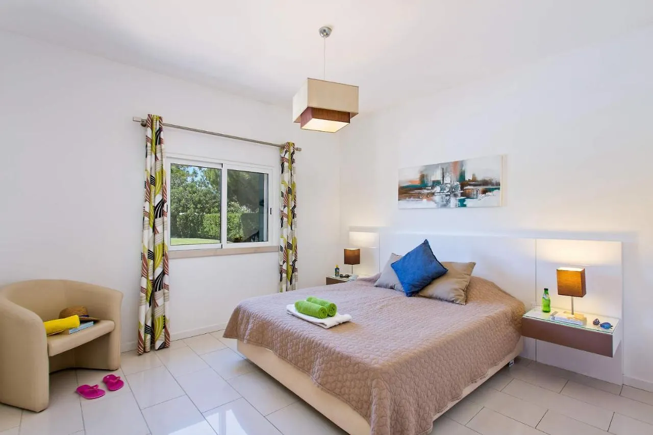 Villa Sandra By Villa Plus Olhos de Agua  0*, Olhos de Agua (Albufeira)